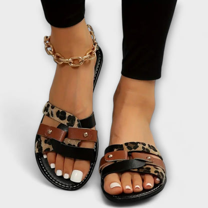 Zara | Damen-Sandalen mit Leopardenmuster