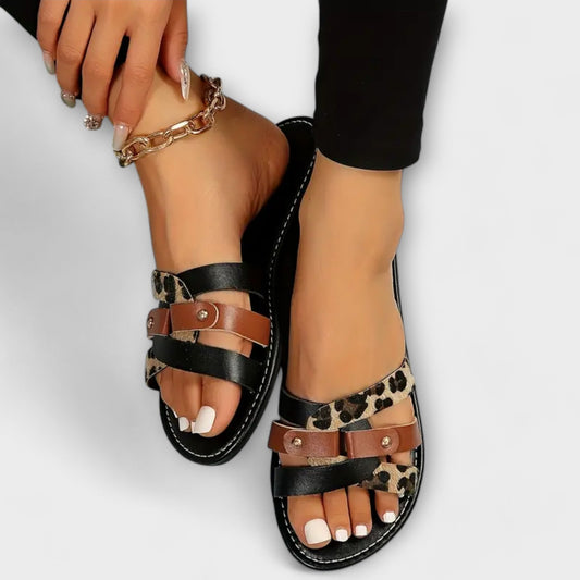 Zara | Damen-Sandalen mit Leopardenmuster